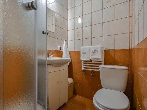 Pokoje Goscinne Jaworowy Bukowina Tatrzanska Bagian luar foto